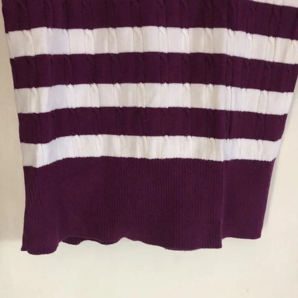 Women’s Old Navy V-Neck Striped Sweater Size Small - Picture 4 of 8